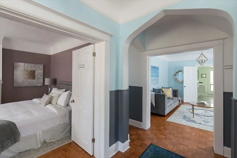 Apartment Expansive 6Br In West Queen West By Sonder Toronto